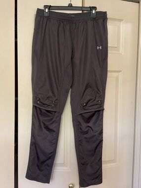 Women’s Under Armour Semifitted ColdGear size Medium pants in grey